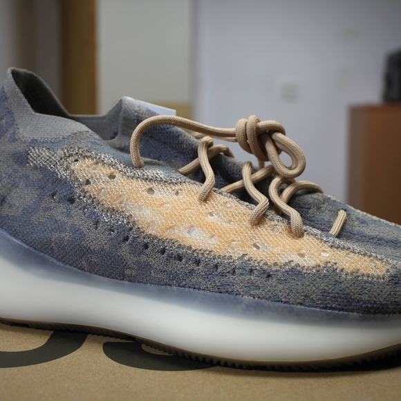 Yezzy Boost 380